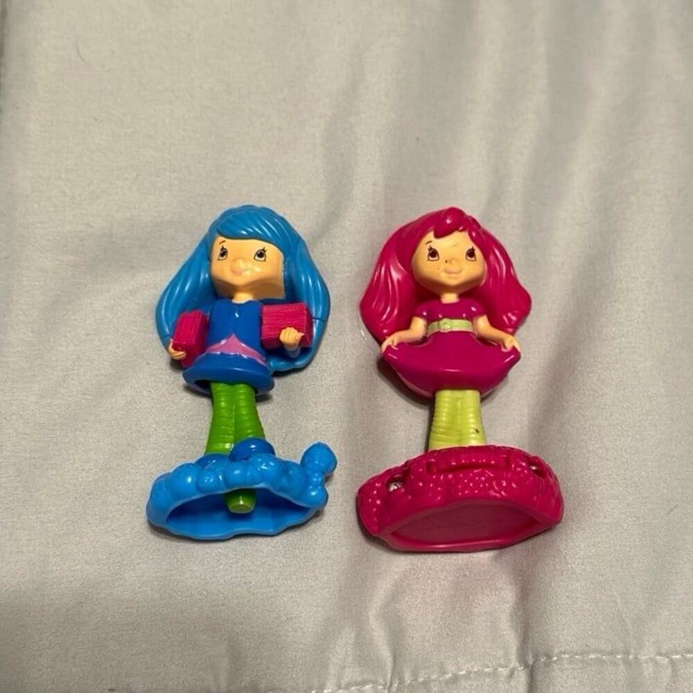 Strawberry Shortcake Fashion Doll Friends — 2011